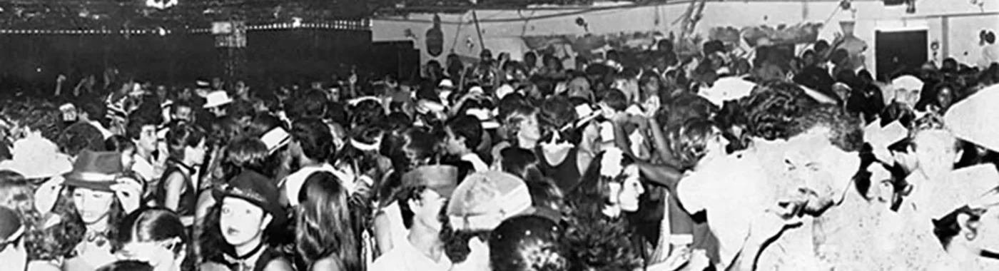 Carnaval em Clubes